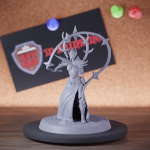 Drow Infantry Miniature Whip Claw Mini Dungeons and Dragons Mini RPG Tabletop Miniature DnD Painting Pathfinder 5e DnD | Lop