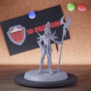 Drow Infantry Miniature Halberd Guarding Mini Dungeons and Dragons Mini RPG Tabletop Miniature DnD Painting Pathfinder 5e DnD | Lop