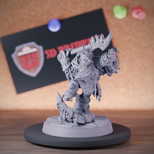 Dwarf Warrior Boss Miniature Dwarf Barbarian Dungeons and Dragons Mini RPG Tabletop Miniature DnD Painting Pathfinder 5e DnD | CnP