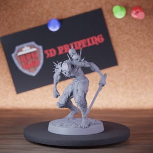 Ghoul Undead Zombie Miniature Standing Mini Dungeons and Dragons Mini RPG Tabletop Miniature DnD Painting Pathfinder 5e DnD | Lop
