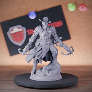 Monster Hunter Miniature Ranger Warrior Mini Dungeons and Dragons Mini RPG Tabletop Miniature DnD Painting Pathfinder 5e DnD | DmS