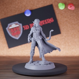 Miniatura di ranger della foresta elfa femmina / 28 mm-38 mm / Resina stampata in 3D D&D Pathfinder Mini / GM