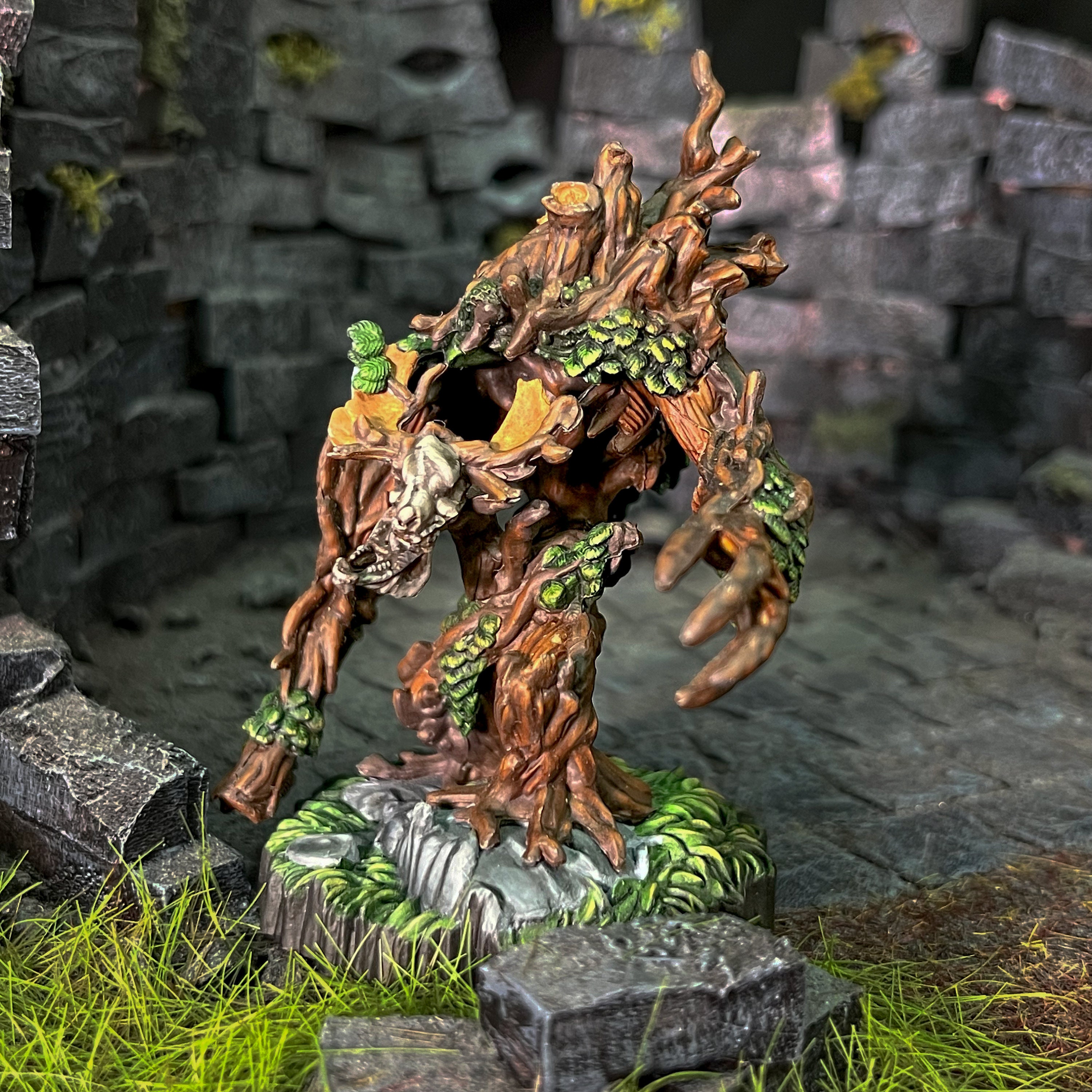 Leshy Monster Tainted Grail Painted Miniature Dungeons and Dragons DnD RPG Mini Tabletop Pathfinder 5e Pathfinder Painter | Lizielim