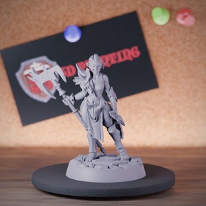 Female Orc Warrior Miniature Savage Monster Dungeons and Dragons Mini RPG Tabletop Miniature DnD Painting Pathfinder 5e DnD | CnP