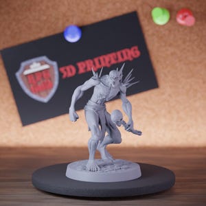 Savage Ghoul Zombie Miniature Wait Mini Dungeons and Dragons Mini RPG Tabletop Miniature DnD Painting Pathfinder 5e DnD | Lop