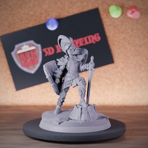Female Elf Paladin Miniature Fighter Dungeons and Dragons Mini RPG Tabletop Miniature DnD Painting Pathfinder 5e DnD | CnP