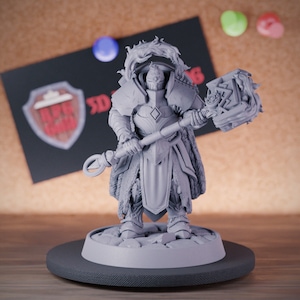 War Cleric Human Miniature Duke Mini Dungeons and Dragons Mini RPG Tabletop Miniature DnD Painting Pathfinder 5e DnD | DB