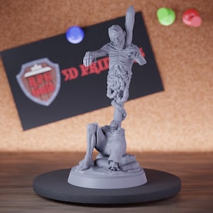 Zombie Corpse Miniature Undead Monster Mini Dungeons and Dragons RPG Tabletop Miniature DnD Painting Pathfinder 5e DnD | DD