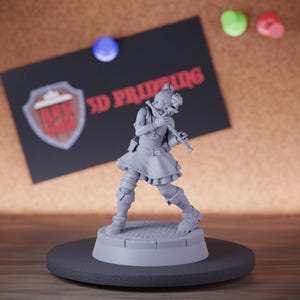 College of Spirits Female Bard Miniature Flute Mini Dungeons and Dragons Mini RPG Tabletop Miniature DnD Painting Pathfinder 5e DnD | Cnp