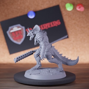 Grimscale Lizardman Miniature Spear Walk Mini Dungeons and Dragons Mini RPG Tabletop Miniature DnD Painting Pathfinder 5e DnD | Lop