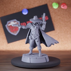 Samurai Gunslinger Miniature Town Bandit Mini Dungeons and Dragons RPG Tabletop Miniature DnD Painting Pathfinder 5e DnD | CnP