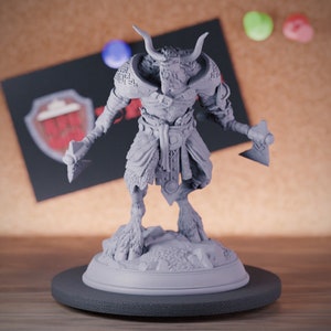 Minotaur Savage Miniature Monster Dungeons and Dragons Mini RPG Tabletop Miniature DnD Painting Pathfinder 5e DnD | DmS