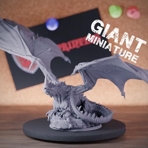 Junger grüner Drache – Miniatur-Monsterboss für Dungeons & Dragons (Mini-Rollenspiel, Tabletop-Miniatur, DnD-Malerei, Pathfinder 5e) | LoP