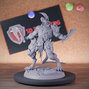 Skaven Barbarian  Miniature Ratmen Fighter Dungeons and Dragons Mini RPG Tabletop Miniature DnD Painting Pathfinder 5e DnD | CnP