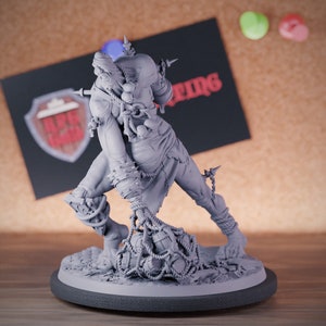 Undead Giant Monstrosity Miniature Boss Monster Dungeons and Dragons Mini RPG Tabletop Miniature DnD Painting Pathfinder 5e DnD | CnP
