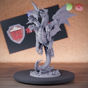Tiamat Queen of Dragons Miniature DnD BBEG Dragon Dungeons and Dragons Mini RPG Tabletop Miniature DnD Painting Pathfinder 5e DnD | AG