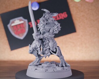 Dragonborn of Bahamut Barbarian Miniature Fighter Dungeons and Dragons Mini RPG Tabletop Miniature DnD Painting Pathfinder 5e DnD | CnP