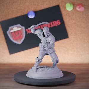 Human Rogue Miniature Thief Assassin Mini Dungeons and Dragons Mini RPG Tabletop Miniature DnD Painting Pathfinder 5e DnD | DmS