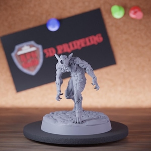 Deformed Zombie Miniature Undead Monster Mini Dungeons and Dragons RPG Tabletop Miniature DnD Painting Pathfinder 5e DnD | CnP