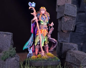 Female Druid Painted Miniature Dungeons and Dragons DnD RPG Mini Tabletop Pathfinder 5e Pathfinder Painter | Lizielim