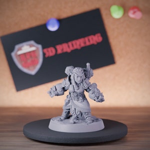 Female Gnome Miniature Gnome Warrior Mini Dungeons and Dragons Mini RPG Tabletop Miniature DnD Painting Pathfinder 5e DnD | AG
