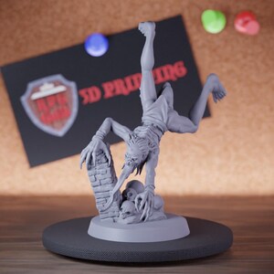 Ghoul Monster Miniature Undead Mini Dungeons and Dragons RPG Tabletop Miniature DnD Painting Pathfinder 5e DnD | DD
