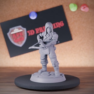 Bandit Miniature Thief Mini Dungeons and Dragons Mini RPG Tabletop Miniature DnD Painting Pathfinder 5e DnD | GM