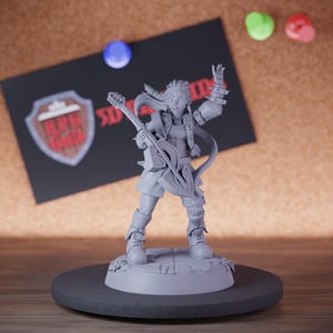 Collage of Valor Female Bard Miniature Lute Mini Dungeons and Dragons Mini RPG Tabletop Miniature DnD Painting Pathfinder 5e DnD | Cnp