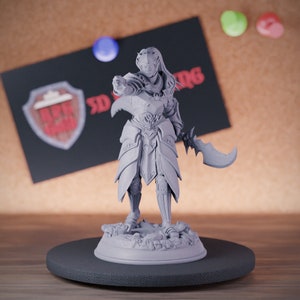Mulher Blindada Miniatura Guerreira Glaive Mini para Dungeons and Dragons Mini RPG Mesa Miniatura DnD Pintura Pathfinder 5e DnD | DmS