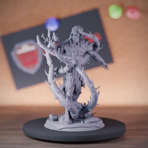 Drow Druid Miniature Forest Sorcerer Mini Dungeons and Dragons Mini RPG Tabletop Miniature DnD Painting Pathfinder 5e DnD | DmS