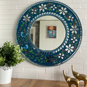 18 inches diameter decorative round mirror, mirror work, for living room, for bathroom, wall decor item, Handmade artwork, hand-painted artw