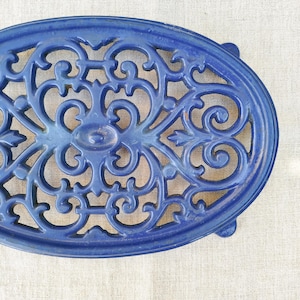 Enameled cast iron trivet, French trivet. Vintage metal trivet.