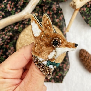 Fox brooch pin, Vintage fox brooch, Vintage animal brooch, Embroidery brooch, Unique fox gift, Fox jewelry, Cute fox, Fox pin, Fox gift
