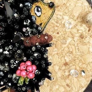 Hedgehog brooch, Hedgehog pin, Embroidered hedgehog, Beaded brooch, Beaded hedgehog, Gift for hedgehog lovers, Beaded jewelry, Cute Brooch image 3