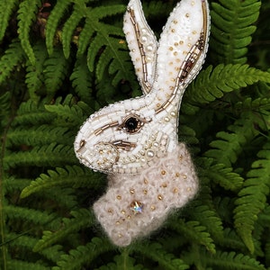 Hare, Hare gift, Embroidered rabbit, Rabbit brooch, Rabbit pin, Rabbit jewelry, Rabbit gift, Beaded rabbit, Fashion brooch, Cute rabbit