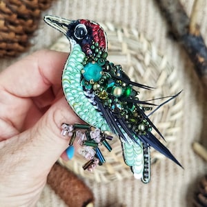 Woodpecker, Woodpecker gift, Bird jewelry, Bird pin, Bird brooch, Cute bird, Bird gift, Bird gifts for women, Feather jewelry, Feather pin