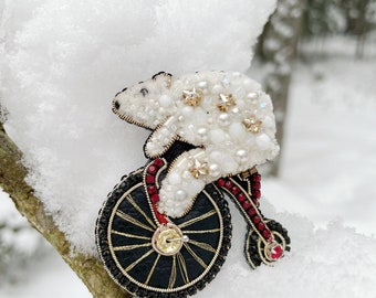 Bear on bike brooch, Bear pin, Embroidered bear, Beaded brooch, Beaded bear, Gift for bear lovers, Handmade brooch, Winter pin, Brooch bear