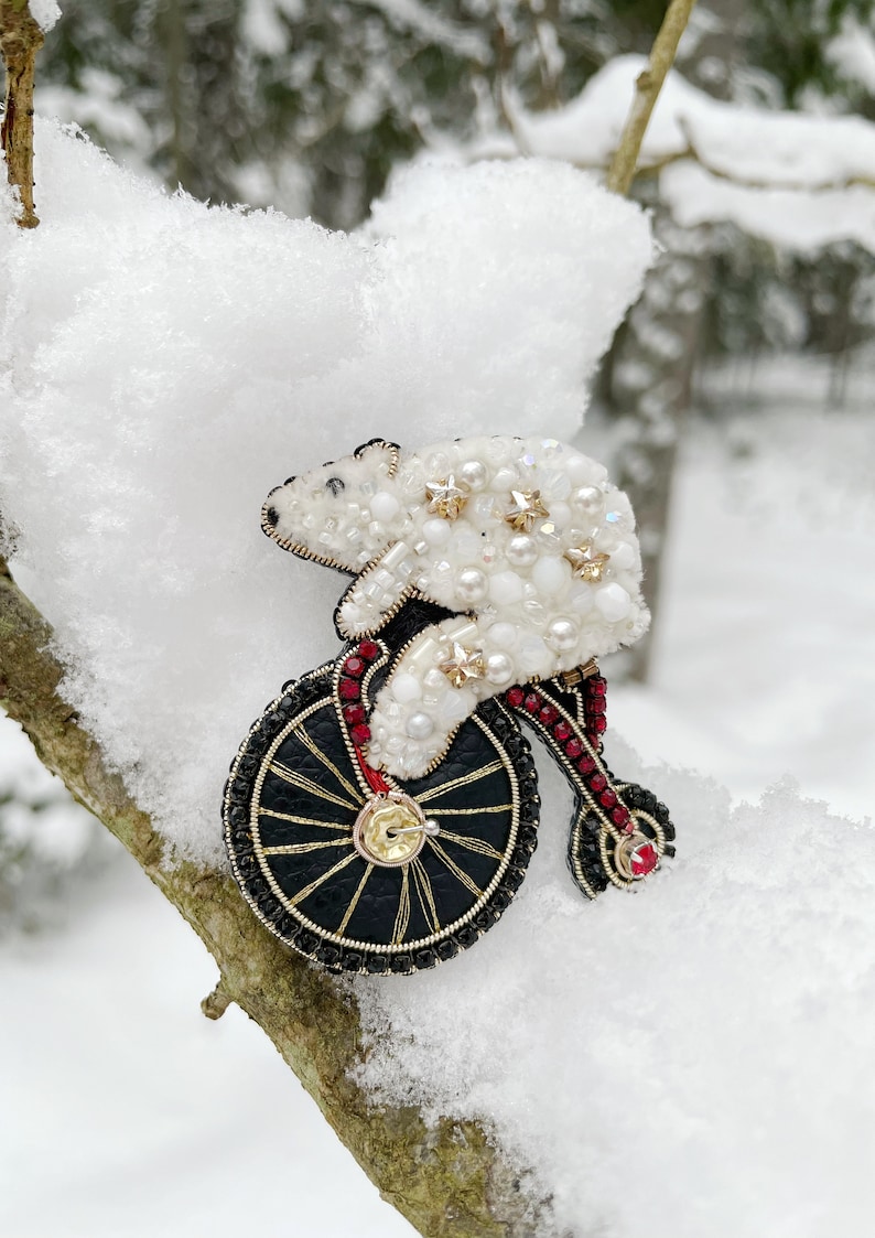 Bear on bike brooch, Bear pin, Embroidered bear, Beaded brooch, Beaded bear, Gift for bear lovers, Handmade brooch, Winter pin, Brooch bear image 1