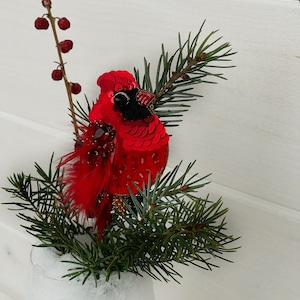 Vogel-Pin-Brosche, Feder-Brosche, roter Vogel, Kardinal, Vogel-Brosche, Vogel-Pin, Weihnachtsgeschenk, Vogel-Accessoires, rote Anstecknadel, Weihnachtsvogel