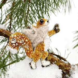 Squirrel brooch, Squirrel pin, Embroidered squirrel, Beaded brooch, Beaded squirrel, Gift for squirrel lovers, Handmade brooch, Winter pin image 1