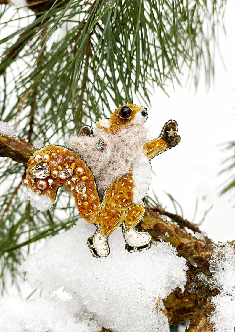 Squirrel brooch, Squirrel pin, Embroidered squirrel, Beaded brooch, Beaded squirrel, Gift for squirrel lovers, Handmade brooch, Winter pin image 1