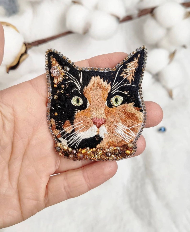 Сustom portrait of pet, Embroidered pet portrait, Pet portrait embroidery, Pet memorial art, Dog lover gift, Cat lover gift image 7