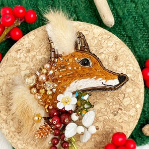 Fox brooch, Orange brooch, Beaded jewelry, Animal jewelry, Embroidery jewelry, Fox related gift, Handmade brooch image 8