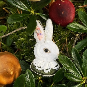 Rabbit brooch, Vintage rabbit brooch, Vintage animal brooch, Beaded brooch, Brooch vintage, Handmade brooch, Animal brooch, Large brooch