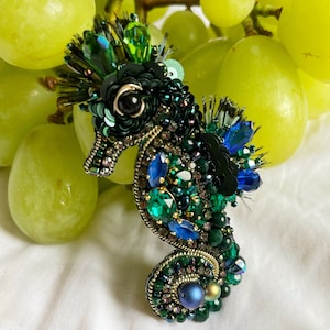 Seahorse pin brooch, Feather brooch pin, Crystal brooch, Bulk brooch, Womens brooch pin, Brooch for women, Modern brooch, seahorse brooch