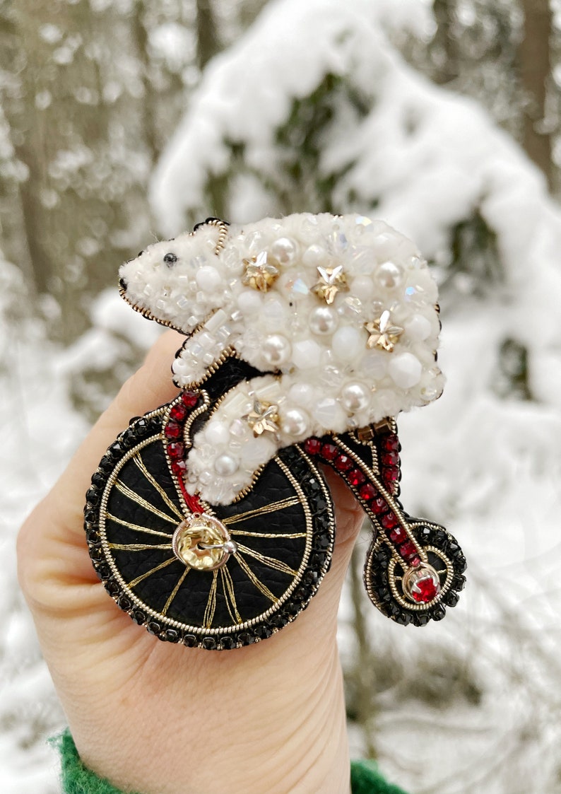 Bear on bike brooch, Bear pin, Embroidered bear, Beaded brooch, Beaded bear, Gift for bear lovers, Handmade brooch, Winter pin, Brooch bear image 6