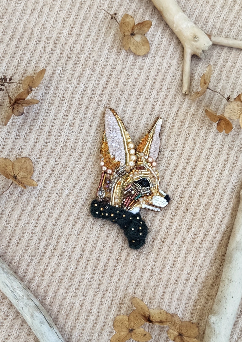 Fox pin, Fox jewelry, Cute fox, Beaded jewelry, Cute animal, Beaded animal, Beaded embroidery, Cute gift, Fox gift, Cute pin, Fennec image 6