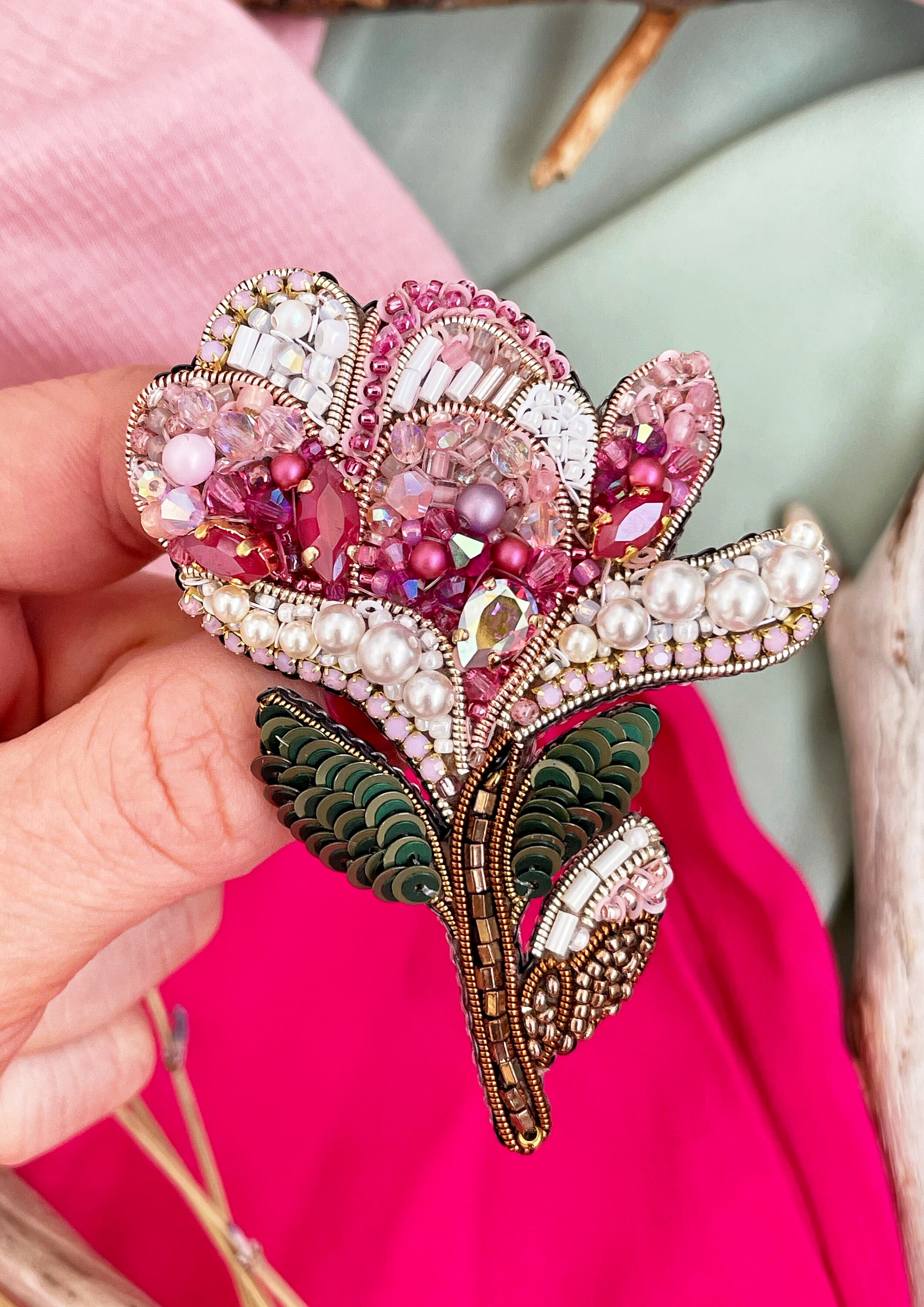 Luxury Brooch 