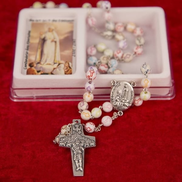 Chapelet, chapelet catholique, chapelet en verre fait main de Fatima, chapelet centenaire de Fatima, perles de chapelet, perles de prière