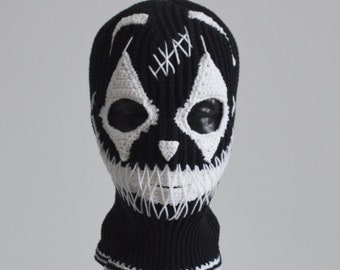 Custom ghost clown crochet balaclava 3 holes for artistic Handmade macabre skull ski mask Creepy knit hat Totemic darkwear original design